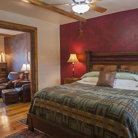 Grand Canyon Bed And Breakfast Уилямс Екстериор снимка