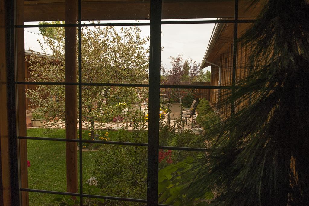Grand Canyon Bed And Breakfast Уилямс Екстериор снимка