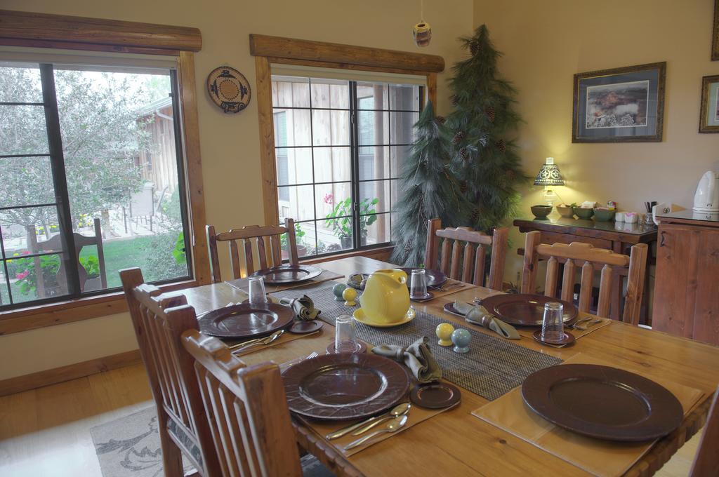 Grand Canyon Bed And Breakfast Уилямс Екстериор снимка