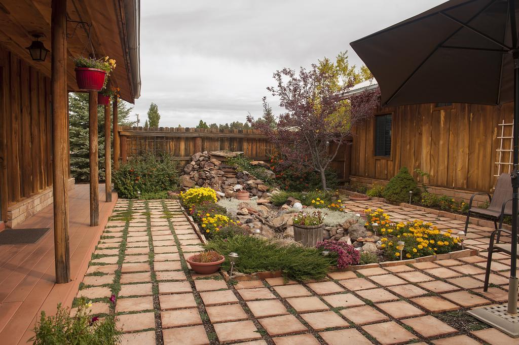 Grand Canyon Bed And Breakfast Уилямс Екстериор снимка