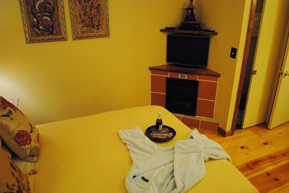 Grand Canyon Bed And Breakfast Уилямс Екстериор снимка