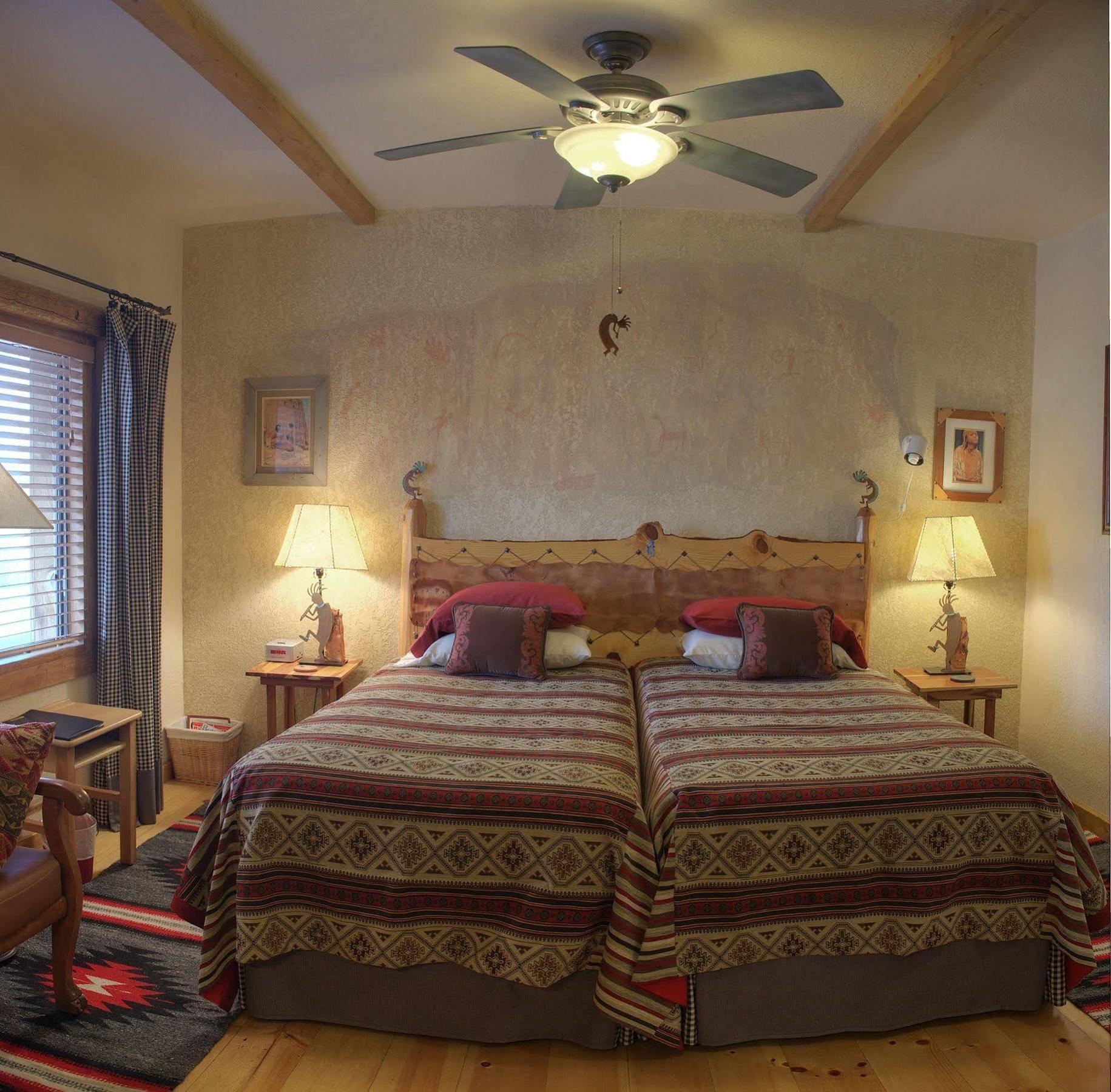 Grand Canyon Bed And Breakfast Уилямс Екстериор снимка